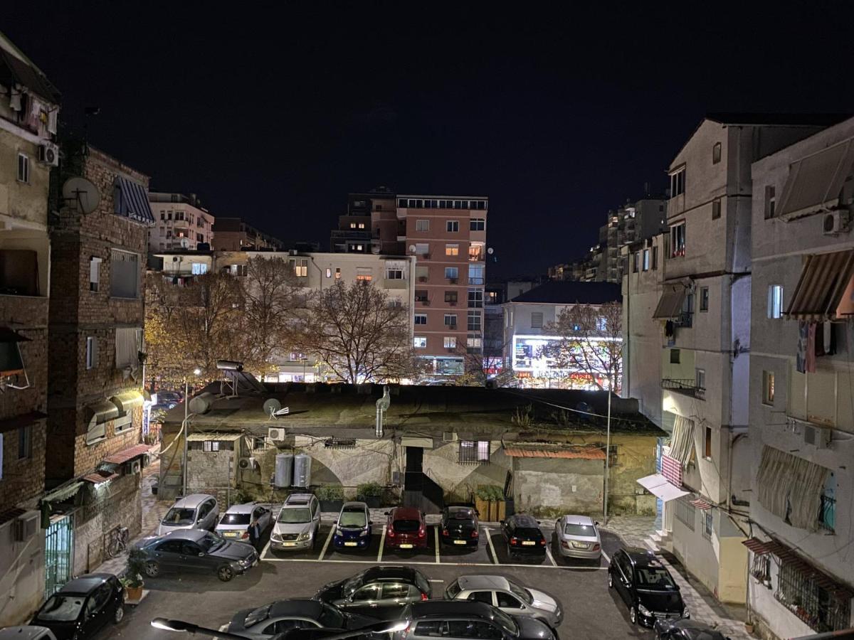 Komatas Modern Apartments In Bllok Area Tiranë Ngoại thất bức ảnh