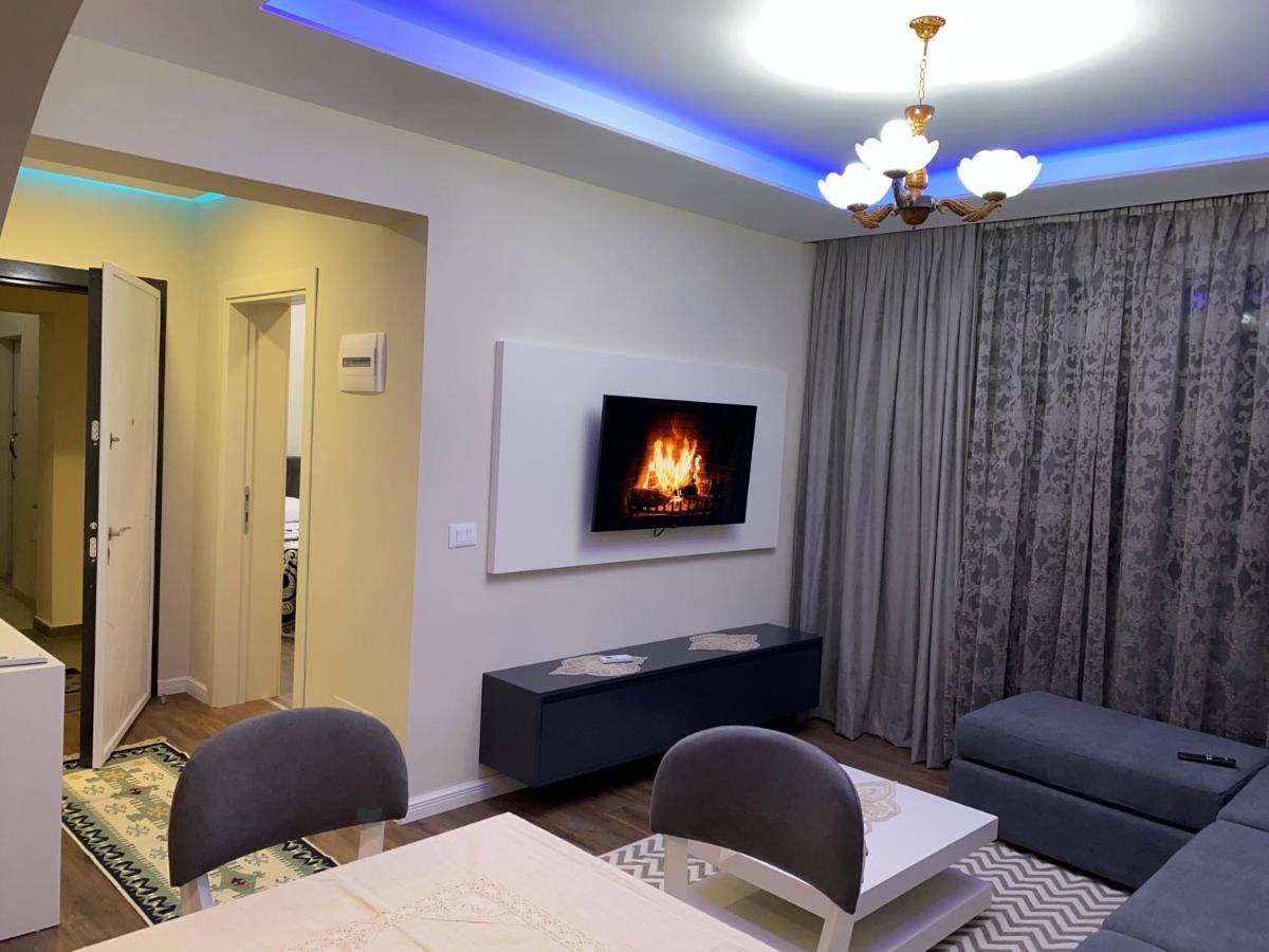 Komatas Modern Apartments In Bllok Area Tiranë Ngoại thất bức ảnh