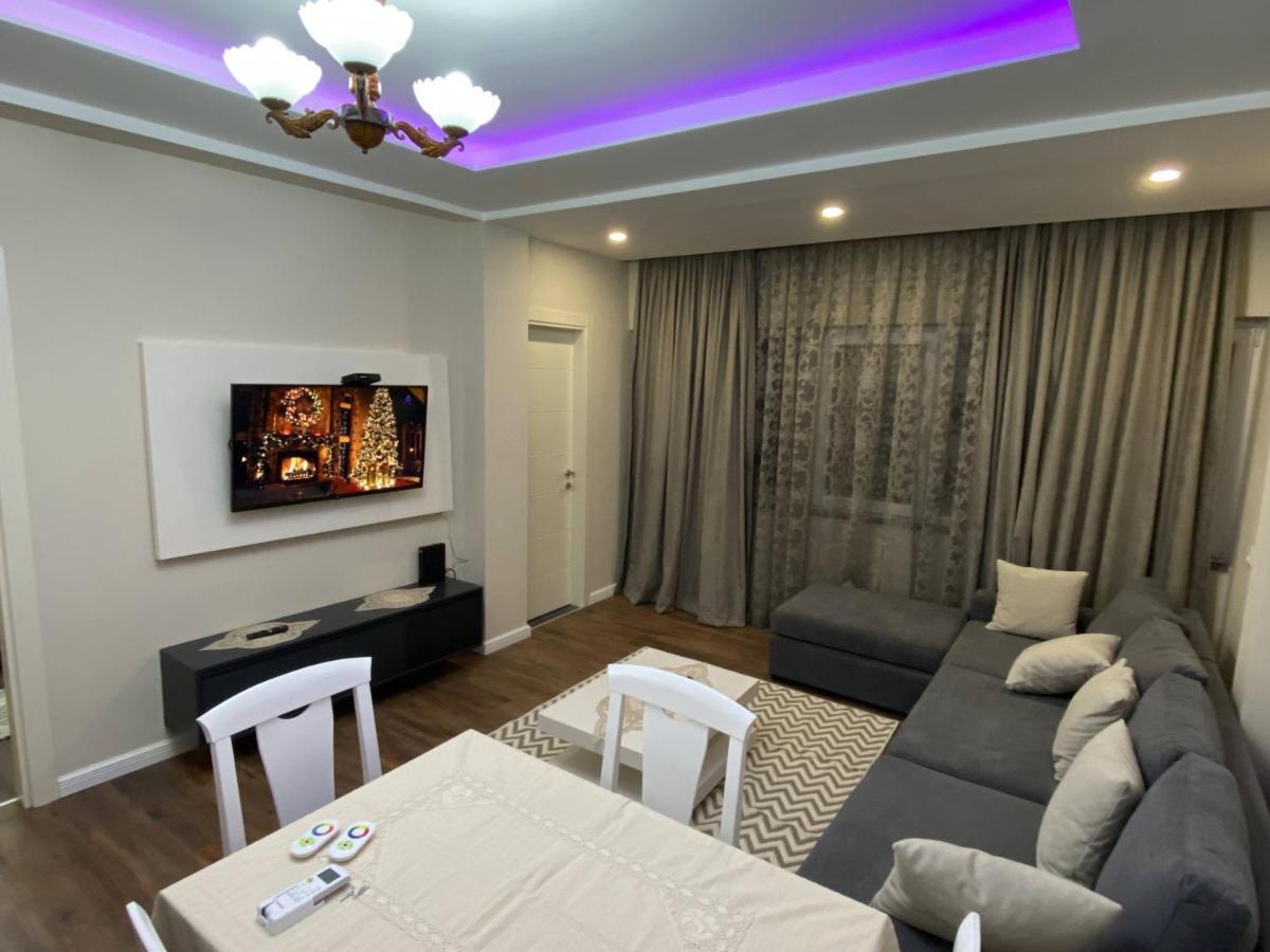 Komatas Modern Apartments In Bllok Area Tiranë Ngoại thất bức ảnh
