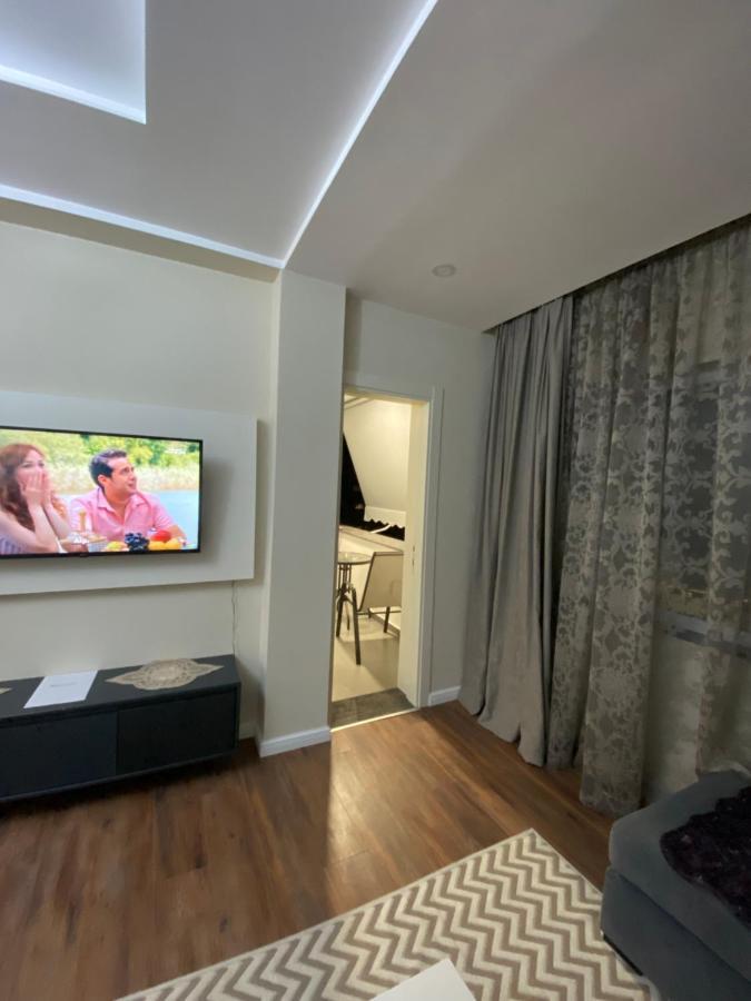 Komatas Modern Apartments In Bllok Area Tiranë Ngoại thất bức ảnh